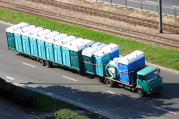 Best Porta potty delivery and setup  in Long Lake, IL